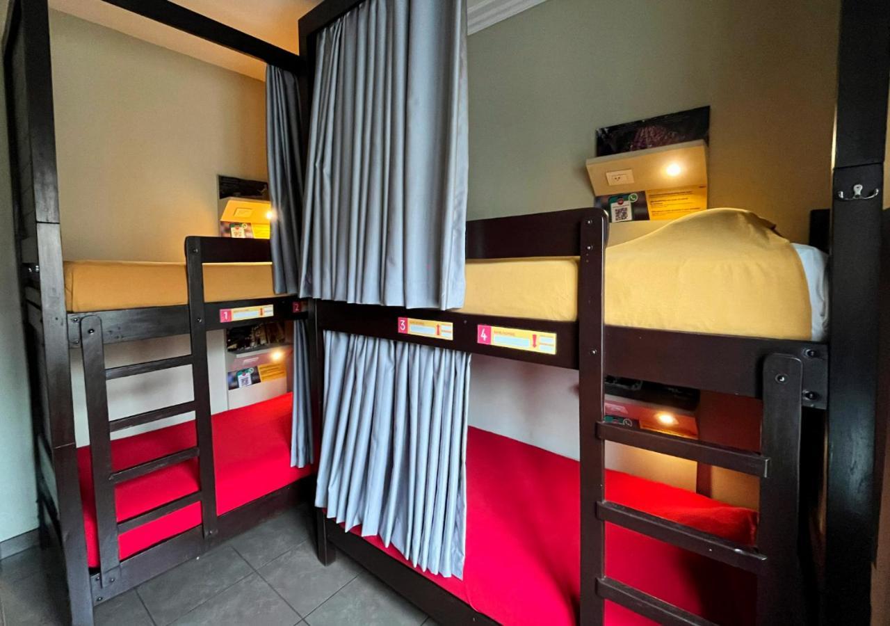 Pariwana Hostel Lima (Adults Only) Buitenkant foto